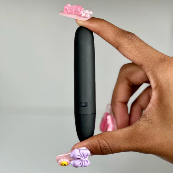 SECRET BRUSH
