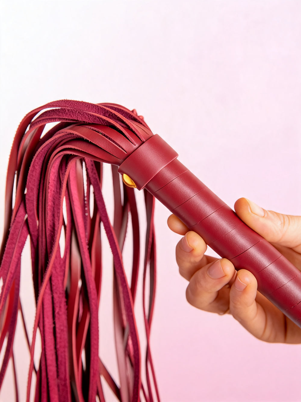 POUNDY ROUGE FLOGGER